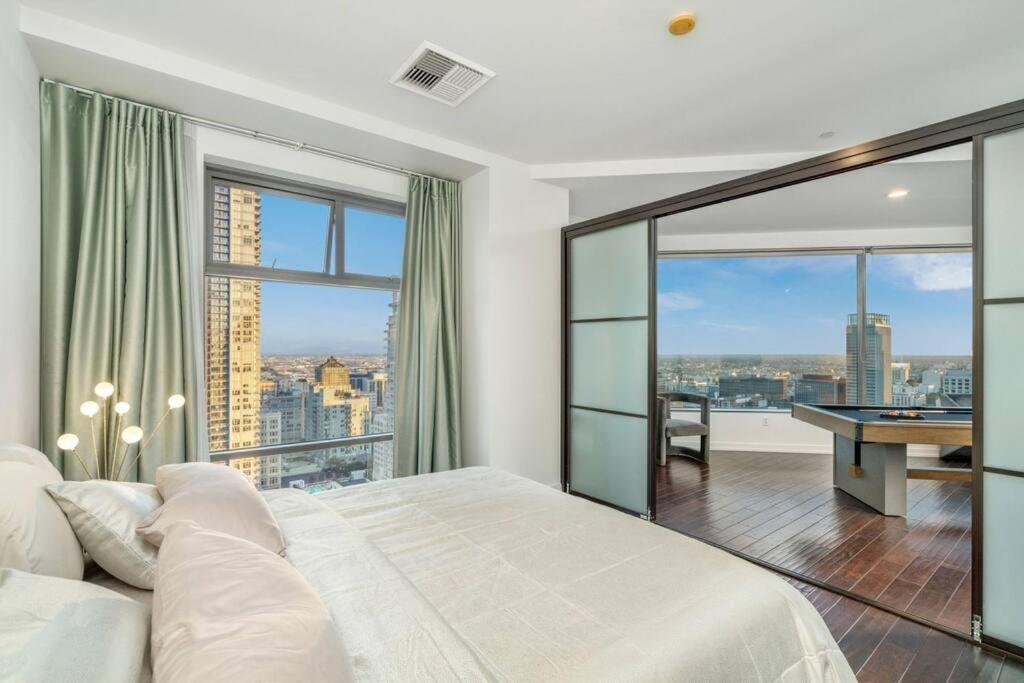 Downtown La With The Breathtaking View 2 Bedrooms And Parking Space Los Angeles Exterior photo