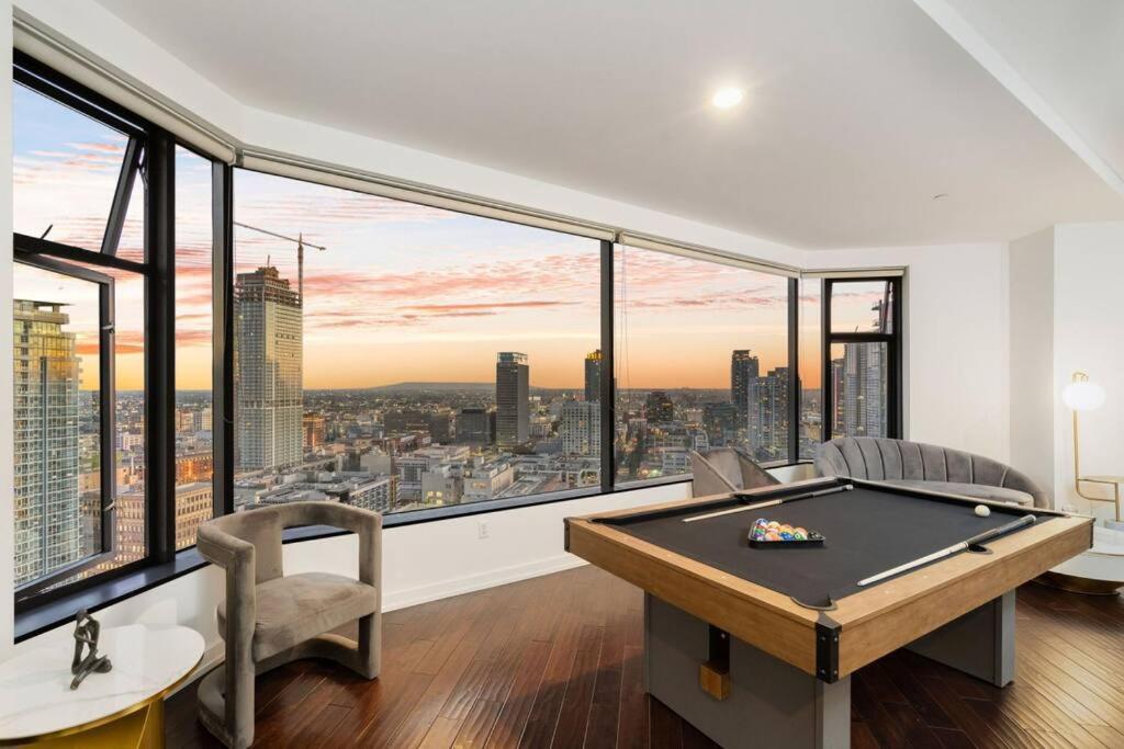 Downtown La With The Breathtaking View 2 Bedrooms And Parking Space Los Angeles Exterior photo