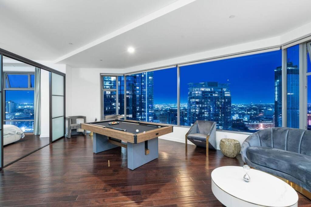Downtown La With The Breathtaking View 2 Bedrooms And Parking Space Los Angeles Exterior photo
