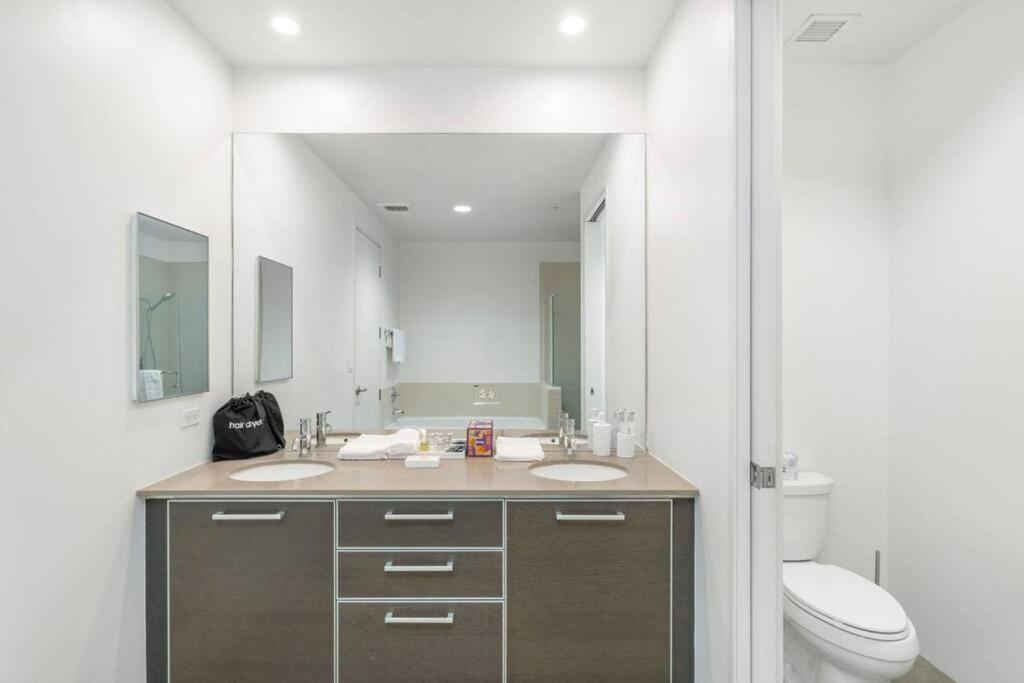Downtown La With The Breathtaking View 2 Bedrooms And Parking Space Los Angeles Exterior photo